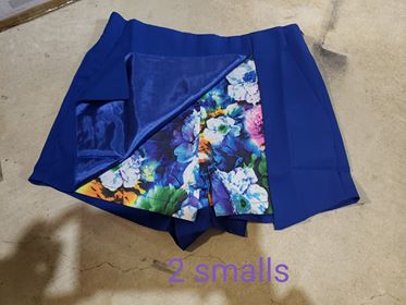 Skort shorts size small